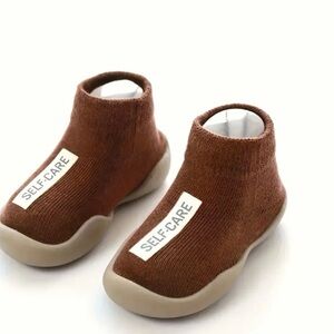 Tiny Exploring’s Baby Socks Shoes with Non-Slip Rubber Sole 6 - 12 mos.-NIP